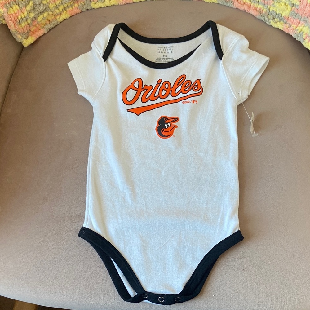 NWT MLB Orioles Onesie 24M